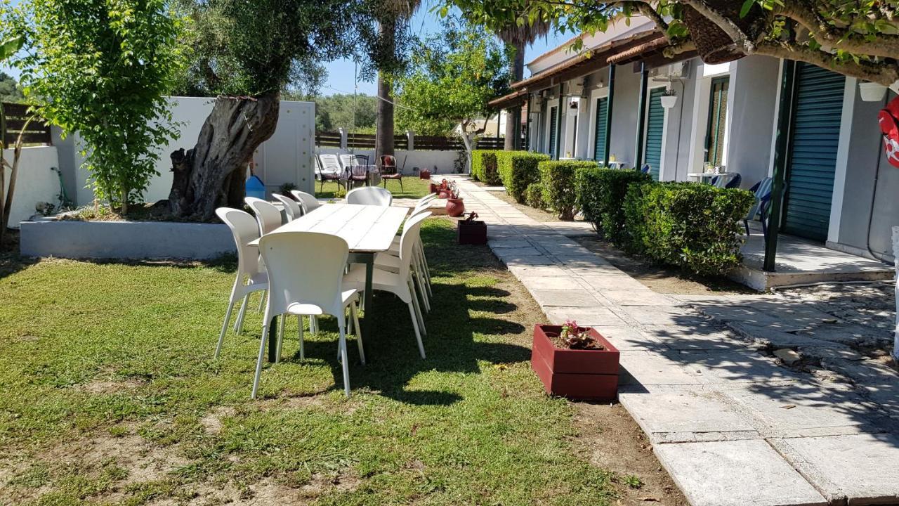 Charming Beach Studios Kavos Ngoại thất bức ảnh